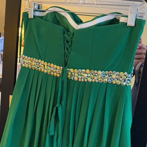 NEW MAY QUEEN qouture jeweled formal dress - Picture 7 of 16